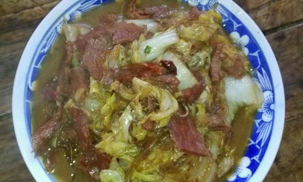 羊肉圆白菜饺子馅的做法