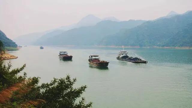 广东肇庆旅游必去十大景点简介（广东省肇庆市10个景点景观景区你去过几个）(31)