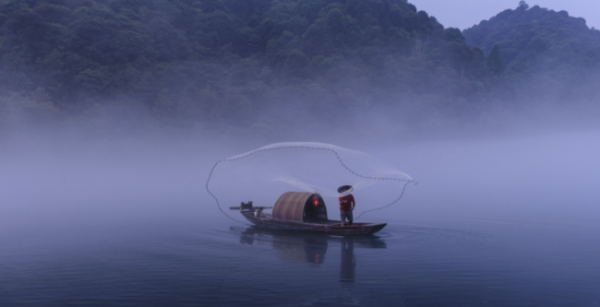 蝴蝶过山门 轻舟过重山,南湖的对联是什么图14