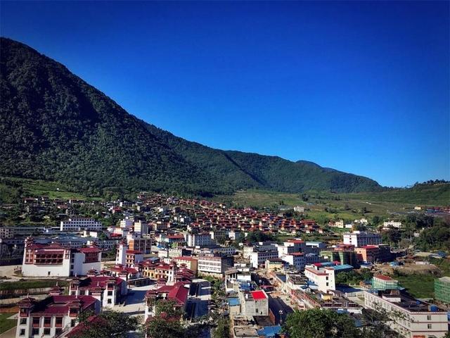 林芝墨脱县旅游景区（全国唯一要收门票的县城）(4)