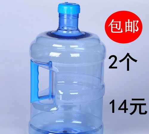 放在饮水机上的桶是多少升