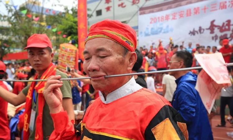 海南军坡节公上身感觉