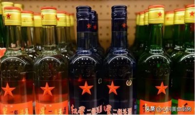 ​白云边十二年和其他白酒比较(白云边白酒42度价格)