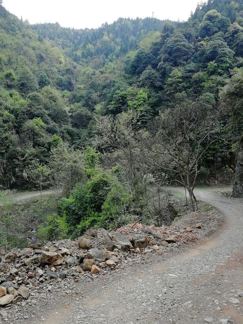 4、黄茅洞景区