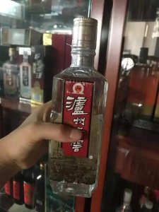 ​收藏白酒的价值(白酒怎样收藏才有价值)