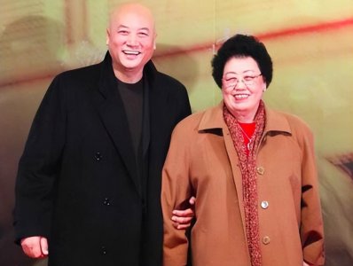 ​富豪陈丽华：白手起家，“娶”迟重瑞33年未生育，如今仍相敬如宾