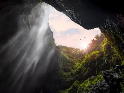 ​峨眉山乐山旅游 四川乐山市十二大旅游景点：峨眉山风景区、乐山大佛、硝洞岩…