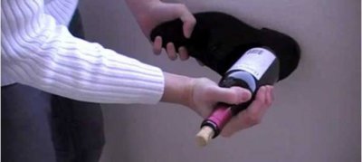 ​没有开瓶器怎么开红酒最简单（没有开瓶器怎么开红酒的4个方法）