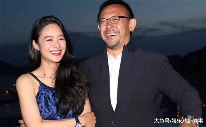 姜文24岁女儿近照, 中法混血美艳动人, 模样不输后妈周韵