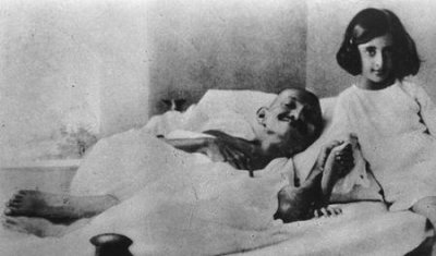 甘地-尼赫鲁(印度甘地家族和甘地的关系)