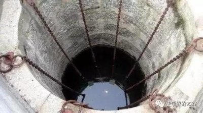 锁龙井下面真的锁着一条龙?