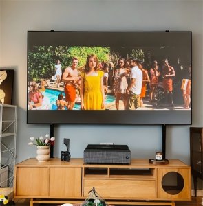 为什么买了激光电视却不想用?过来人分析,这3个缺点太突出