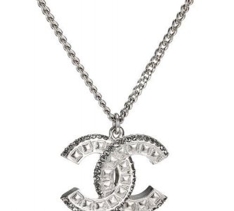 双c是什么牌子,蒙口和蒙口羽皇是一个品牌吗?