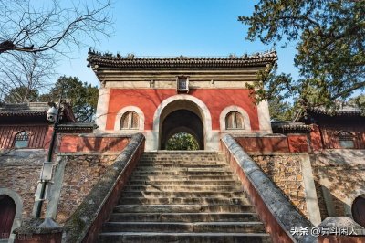 《步虚大师预言诗》详解一,预言真的是清末北京碧云寺的乩文吗?