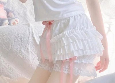 胡一天好像,好像能get到沈月胡一天的颜值了