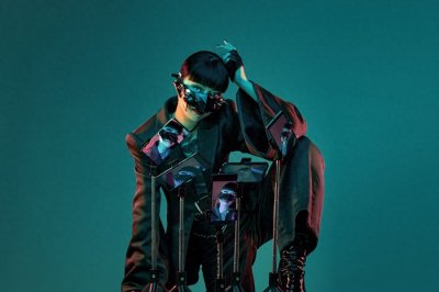 楚晴Jasmine Sokko首张中文EP《新乐园》上线