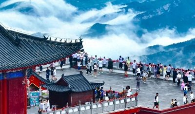 3月1日至31日,云台山对全国大学生免门票!